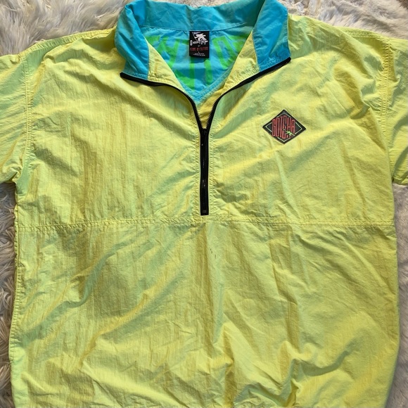 Yellow Gotcha Windbreaker - Picture 2 of 6